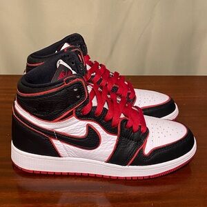Nike Air Jordan 1 Retro High OG Bloodline 575441-062 Shoes Size 5.5Y No Box Used